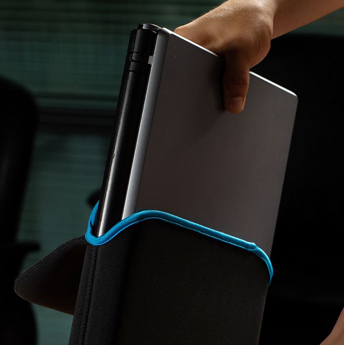 KLIPX FUNDA REV. Negro/Azul (KNS-214BL)