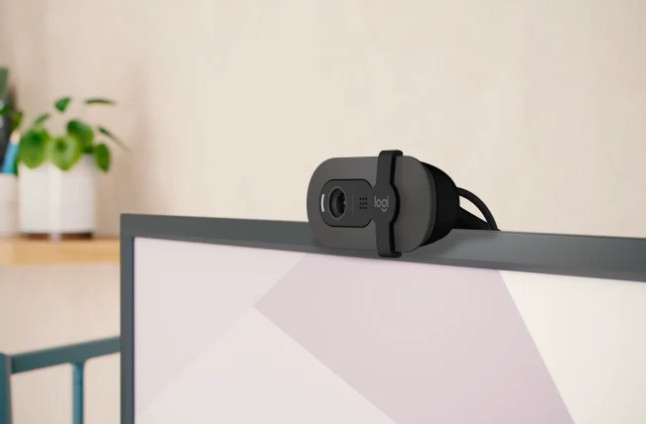 LOGITECH WEBCAM BRIO 100 1080P USB-A NEGRO (960-001586)
